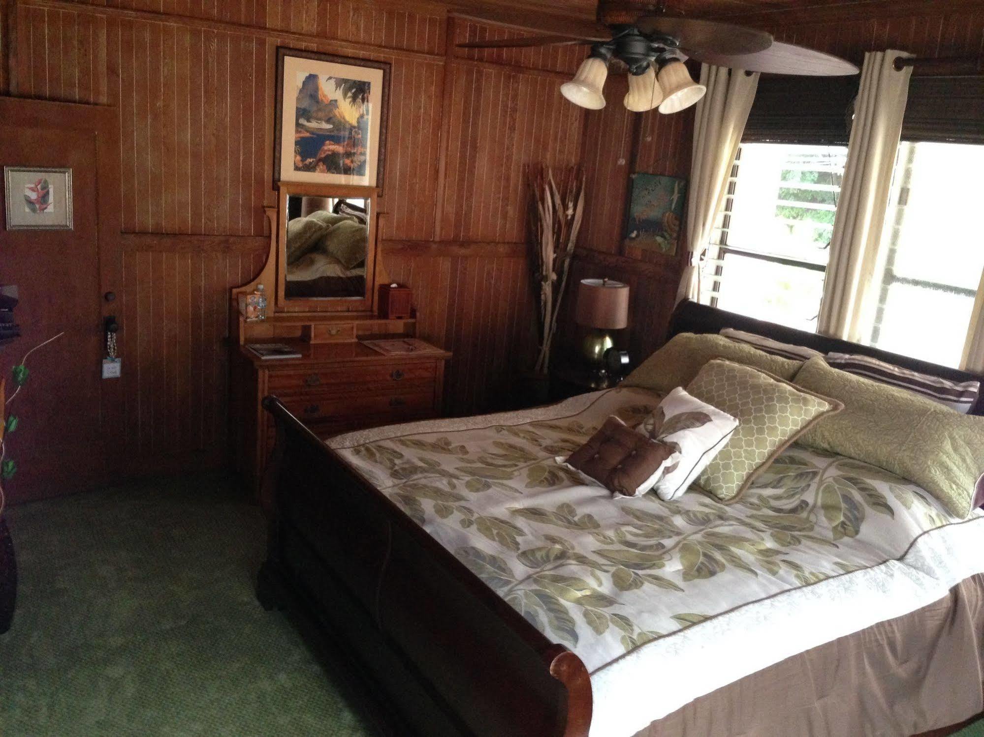 Poipu Bed And Breakfast Inn Koloa Zewnętrze zdjęcie