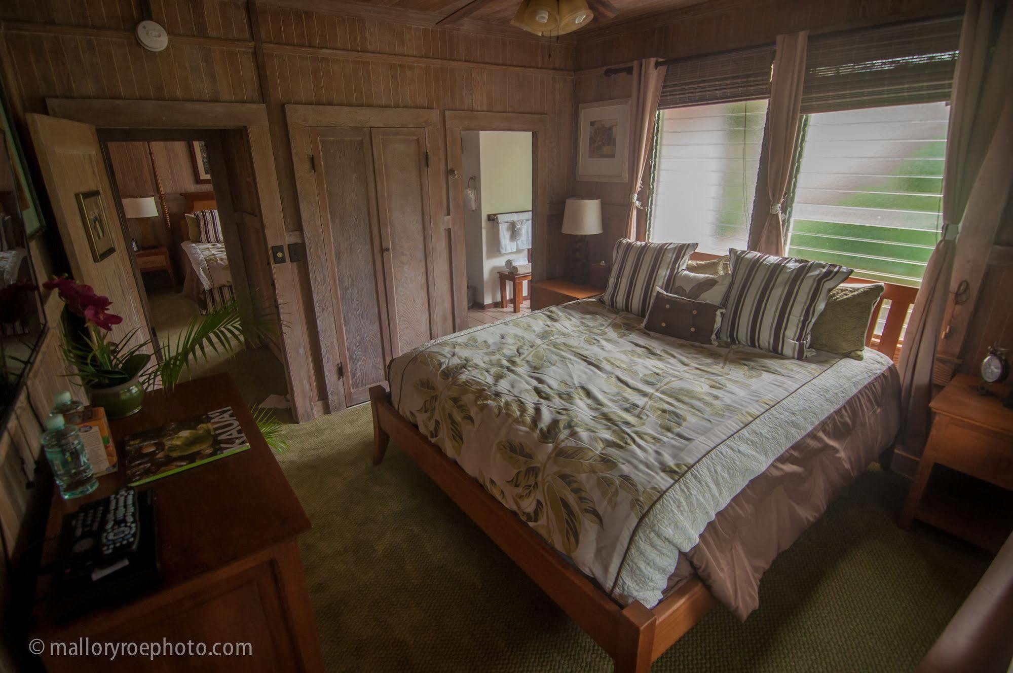 Poipu Bed And Breakfast Inn Koloa Zewnętrze zdjęcie